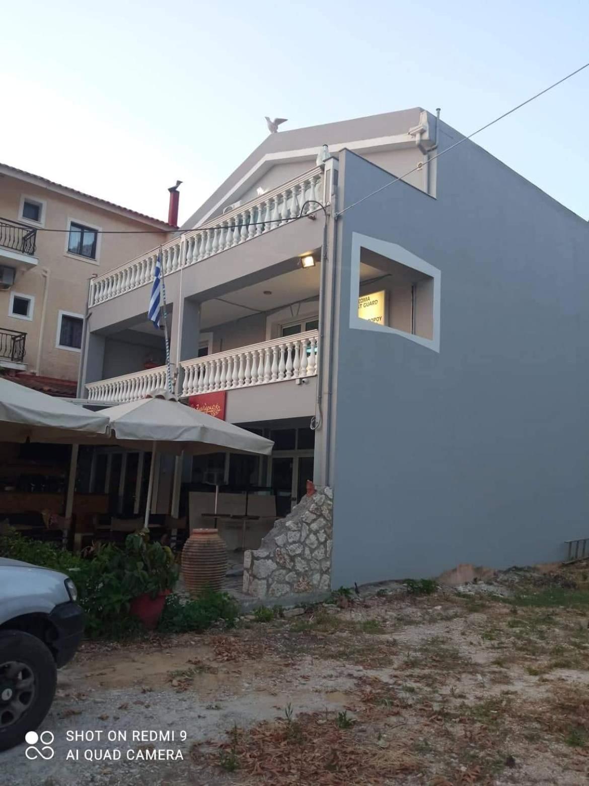 Vasilis Travlos Apartment Poros  Esterno foto
